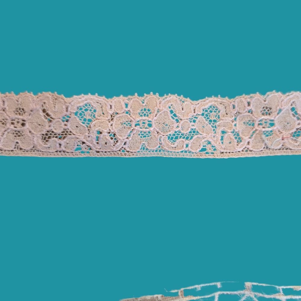 Vintage Lace Trim Lot 5pc Embroidered Floral Scalloped White Peach Cream Sewing - Picture 4 of 11